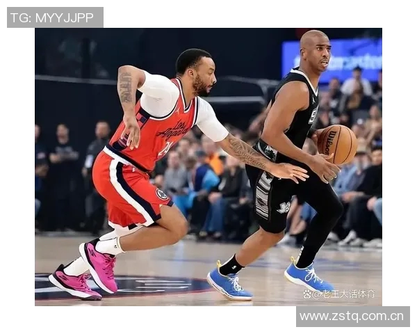 鲍威尔半场表现惊艳12投6中轻松砍下18分助球队争夺胜利 鲍威尔半场表现惊艳12投6中轻松砍下18分助球队争夺胜利