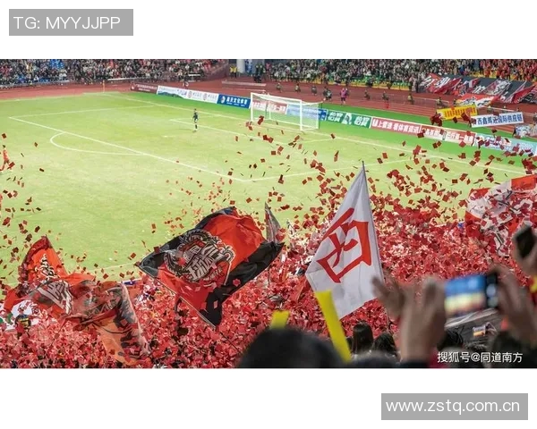 中甲广西赛区因观众互掷水杯事件遭中足联通报批评引发关注 中甲广西赛区因观众互掷水杯事件遭中足联通报批评引发关注