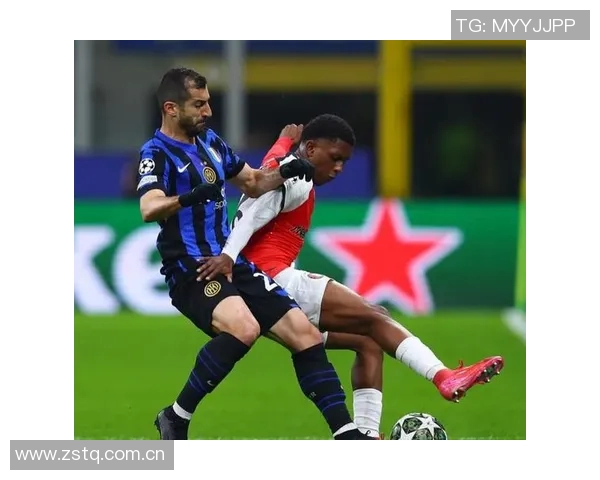 韦斯利全队合练状态回暖有望出战本周末罗马对国米的意甲大战 韦斯利全队合练状态回暖有望出战本周末罗马对国米的意甲大战