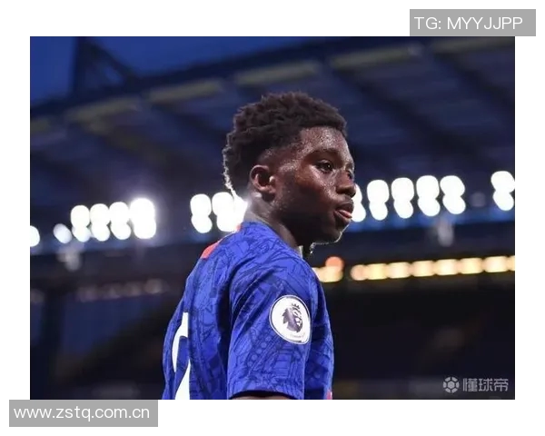 卢伟强调核心后卫需具备更强心理素质与稳定处理球能力 卢伟强调核心后卫需具备更强心理素质与稳定处理球能力