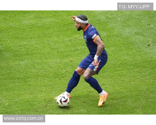 儒尼奥尔精彩助攻助埃因霍温逆转那不勒斯实现反超胜利 儒尼奥尔精彩助攻助埃因霍温逆转那不勒斯实现反超胜利