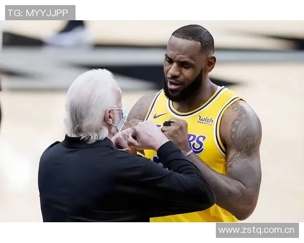 湖人期待詹姆斯在对阵马刺的比赛中强势复出缓解坐骨神经痛困扰 湖人期待詹姆斯在对阵马刺的比赛中强势复出缓解坐骨神经痛困扰