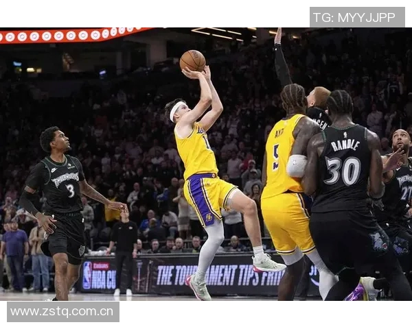 从51分到绝杀时刻里夫斯崛起为湖人新领袖展现全能风采 从51分到绝杀时刻里夫斯崛起为湖人新领袖展现全能风采