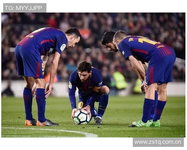 布斯克茨精准直塞助攻梅西单刀机会遗憾打偏错失良机 布斯克茨精准直塞助攻梅西单刀机会遗憾打偏错失良机