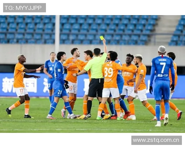 希腊足坛父子教练同日下课球队排名尴尬倒数第二和第三