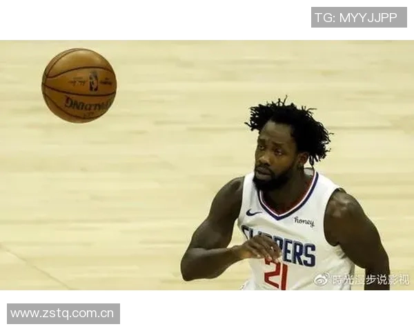 贝弗利称艾顿为队内最佳球员防守难以限制他的表现 贝弗利称艾顿为队内最佳球员防守难以限制他的表现