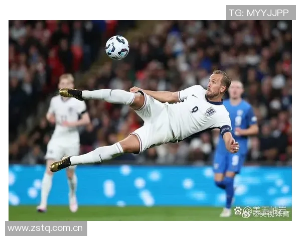 萨顿盛赞凯恩足球头脑称其为英格兰历史最佳射手之一