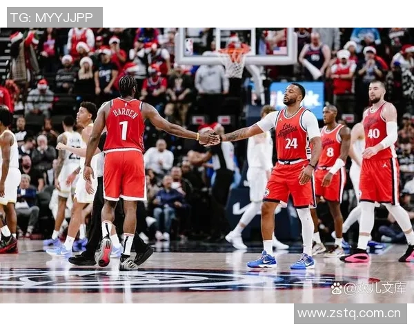 鲍威尔谈快船低迷战绩表示未曾预料并称无需再担忧球队问题 鲍威尔谈快船低迷战绩表示未曾预料并称无需再担忧球队问题