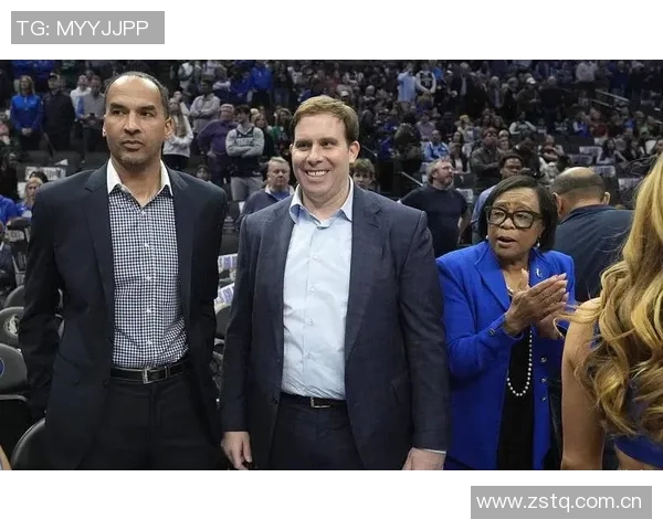 美网友热议湖人名宿哈里森支持呼声希望离任前能送加福德加入球队 美网友热议湖人名宿哈里森支持呼声希望离任前能送加福德加入球队