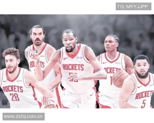 内史密斯表现稳健贡献12分关键时刻三分球助力球队胜利