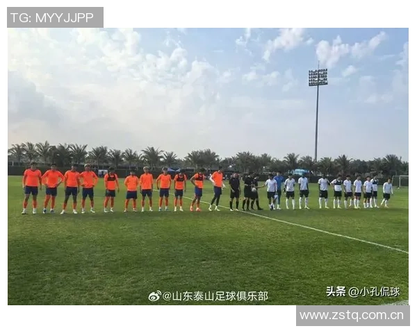 泰山队外援马德鲁加与泽卡共赏济南夜景尽显美丽风光