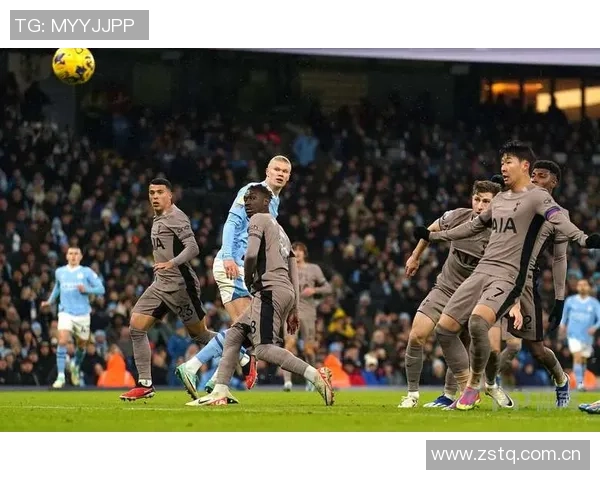 年终总结詹俊分析切尔西崛起与英超双雄争霸的未来展望