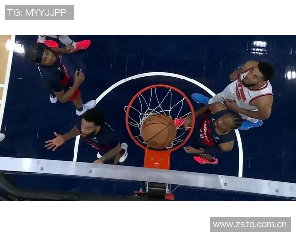 杰伦格林重返赛场展现冲击篮筐的惊人能力让人期待