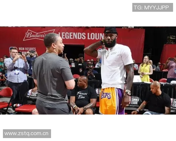 乔治谈76人默契提升每位球员逐渐享受比赛乐趣