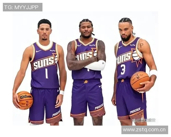 吉莱斯皮半场表现出色三分球命中率高达57贡献12分1助攻1封盖 吉莱斯皮半场表现出色三分球命中率高达57贡献12分1助攻1封盖